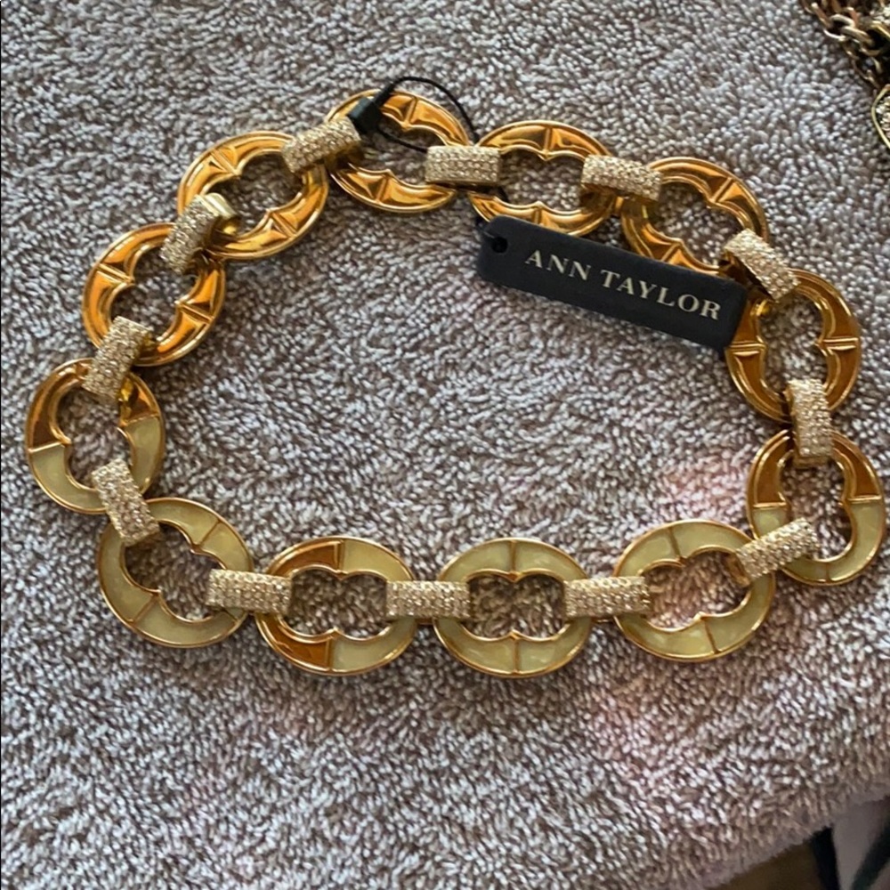 Elegant Choker